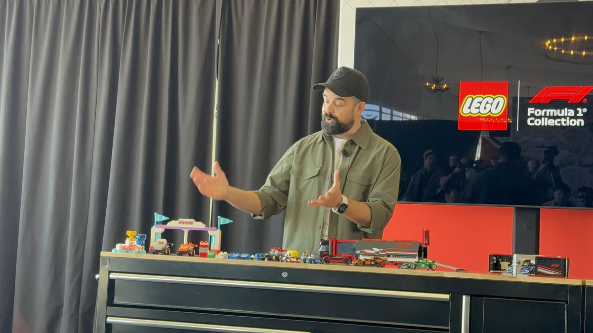 Trei dintre oamenii cheie ai parteneriatului dintre LEGO și Formula 1 explică noua colaborare: „Nu creăm doar următoarea generație de fani, ci și de oameni care vor să lucreze în acest sport”