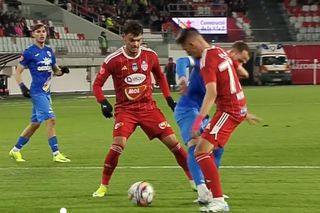 Deschidere de scor în Superliga dintr-un penalty controversat: „Hai, mă, n-ai cum! E grotesc, pe cuvântul meu!”