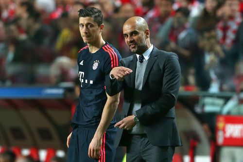 Robert Lewandowski și Pep Guardiola, împreună, la Bayern / Foto: GettyImages