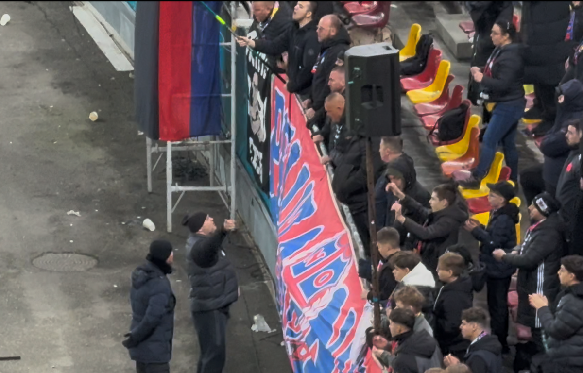 Ce s-a întâmplat la finalul meciului FCSB - Petrolul: reporterii GSP au surprins imaginile din fața peluzei