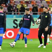 FCSB - Petrolul, imagini de la încălzire/ foto Cristi Preda (GSP)