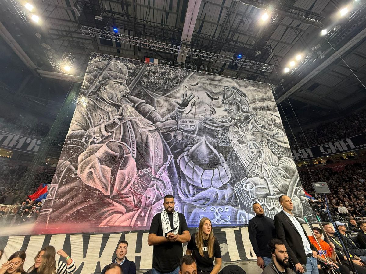 Scandal internațional în urma scenografiei de la startul meciului » Turcii au depus plângere și cer sancțiuni