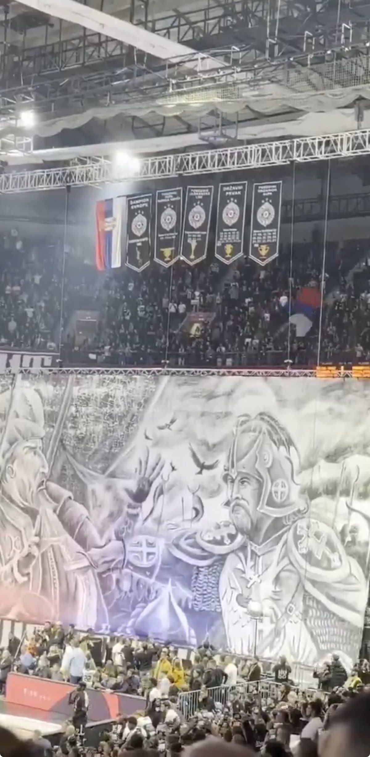 Scandal internațional în urma scenografiei de la startul meciului » Turcii au depus plângere și cer sancțiuni