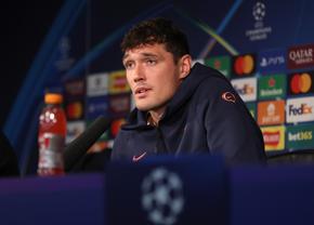 Acuzații dure adresate starului Barcelonei! Soția fotbalistului a intervenit imediat: „Unii oamenii fac orice pentru puțină atenție”