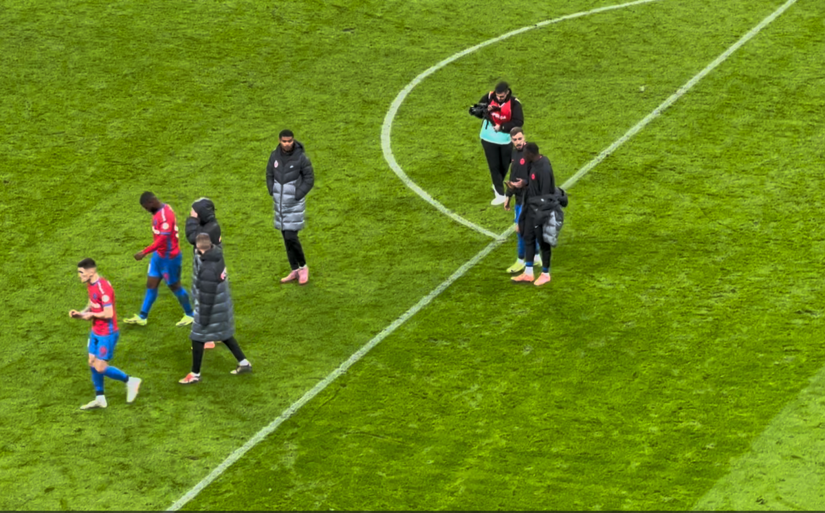 Imagini de la finalul meciului FCSB - Petrolul