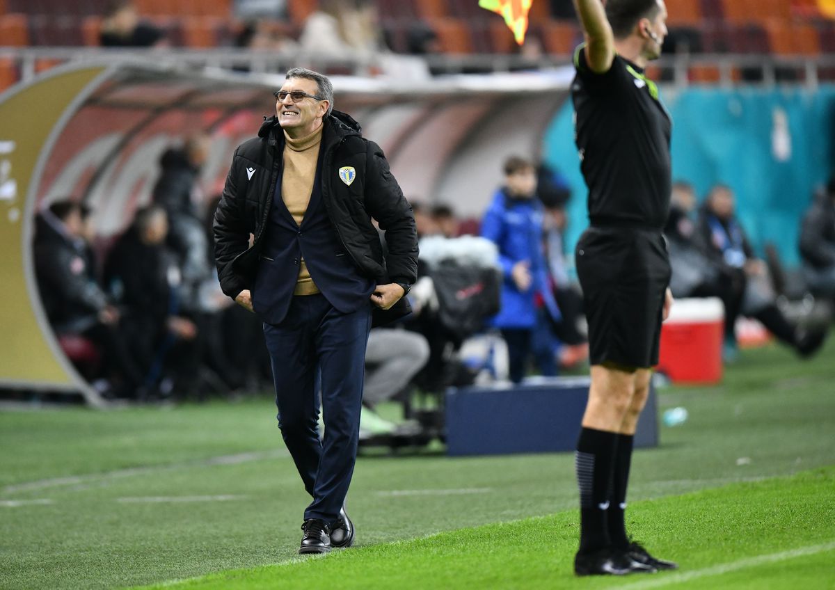 Târnovanu, învins cu un șut de la 30 de metri » Cum a fost păcălit portarul campioanei FCSB