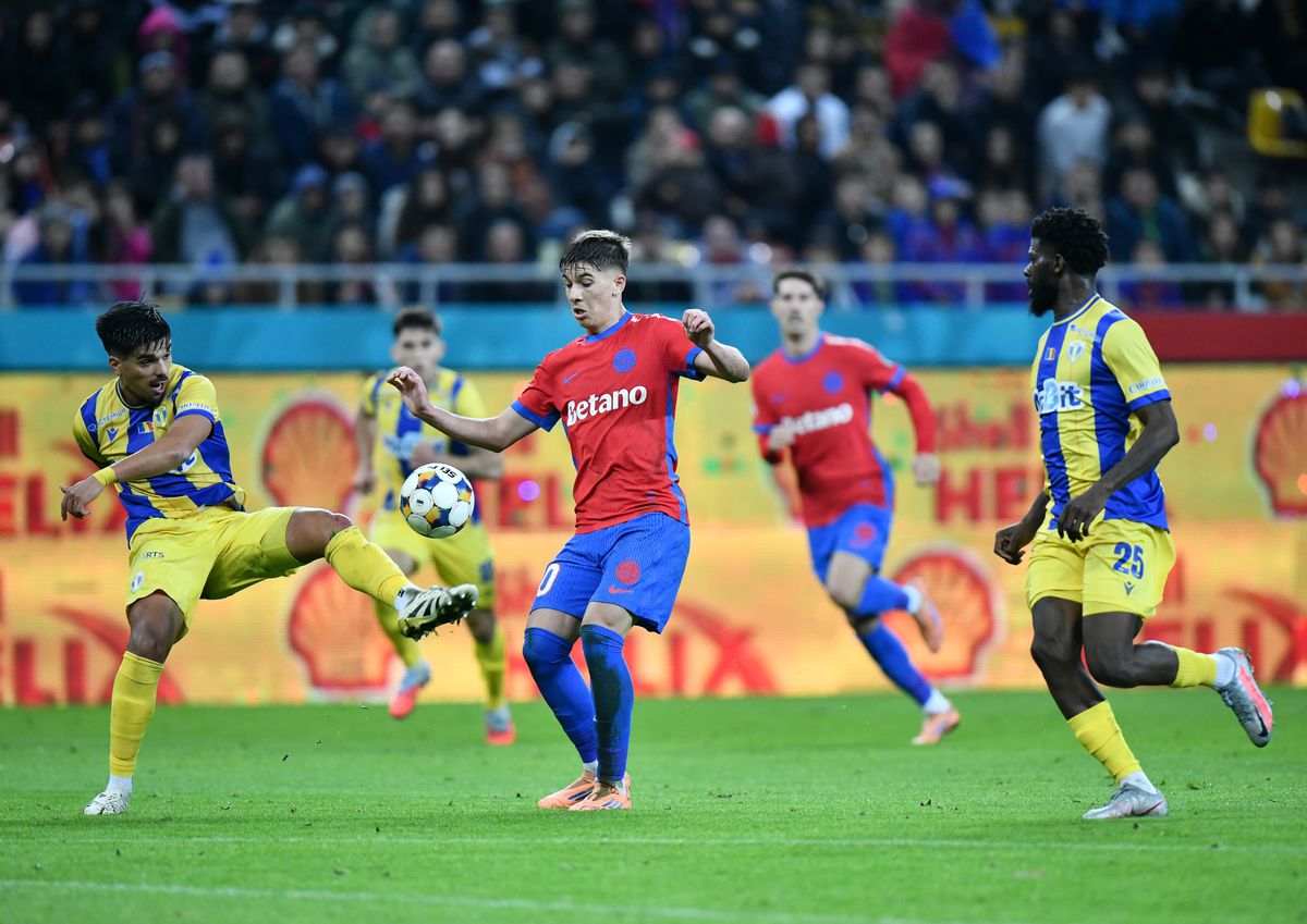 Calcule încurcate în Superligă » Petrolul a blocat-o pe FCSB și o vrea pe CFR Cluj în play-off: „Vă spun în direct!”