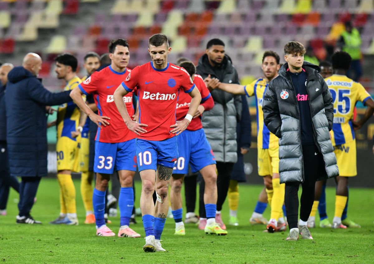 Ce s-a întâmplat la finalul meciului FCSB - Petrolul: reporterii GSP au surprins imaginile din fața peluzei