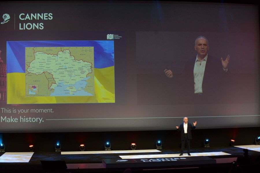 Garry Kasparov a susținut în repetate rânduri cauza ucraineană / FOTO: Imago Garry Kasparov, reacție incredibilă la planul de pace propus Ucrainei de Donald Trump: „Cum spunea un mare patriot...”