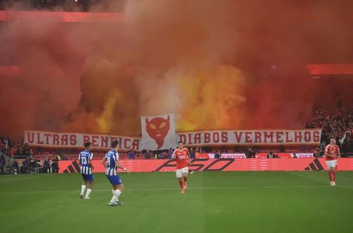 Galeria „Diablos Vermelhos” / Sursă foto: A Bola