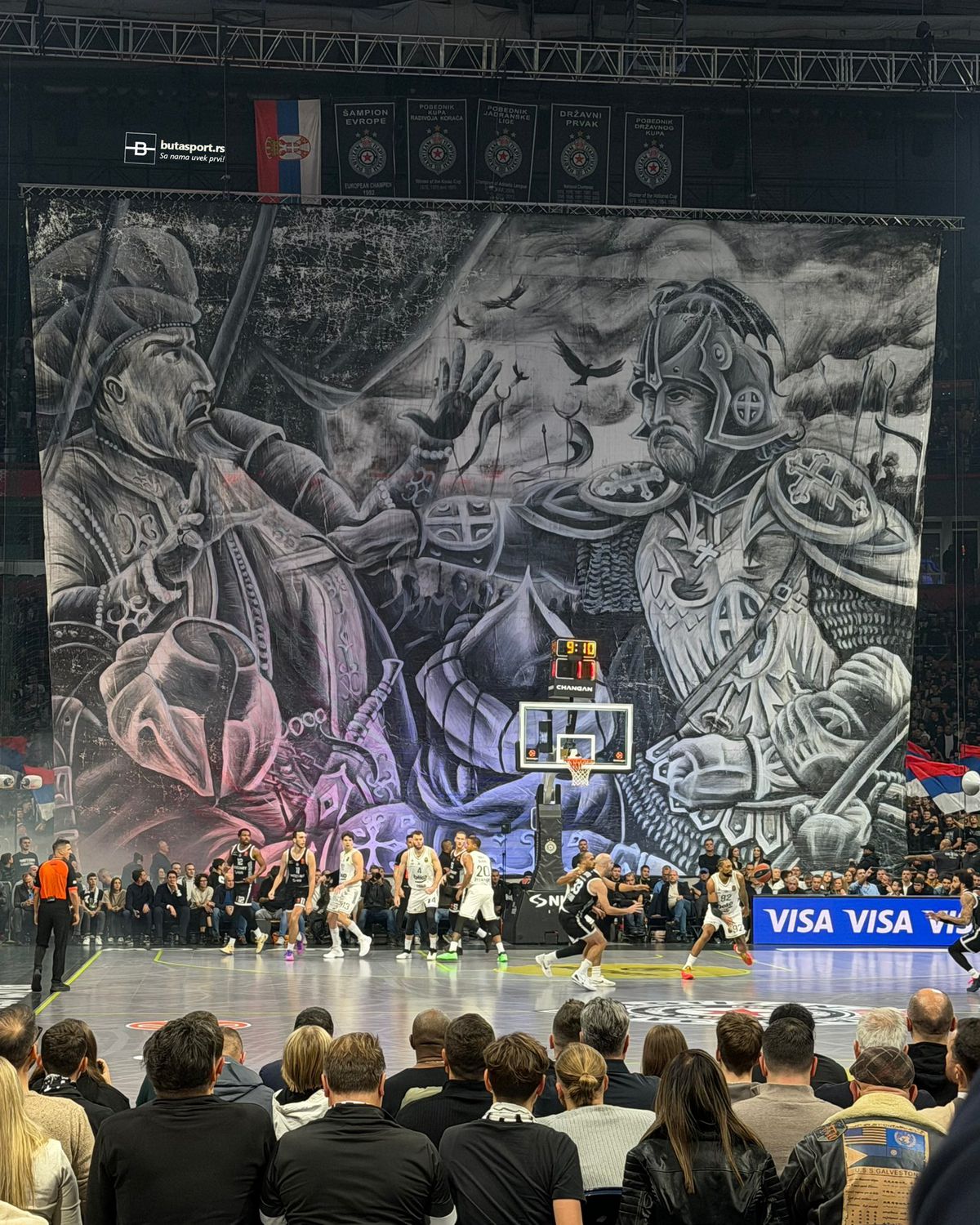 Scandal internațional în urma scenografiei de la startul meciului » Turcii au depus plângere și cer sancțiuni