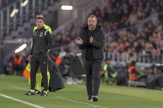 Hansi Flick, fericit după debutul pe versiunea îmbunătățită a Camp Nou: „A fost una din acele zile”