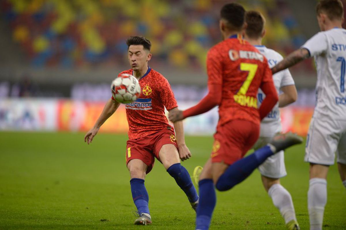 FCSB - CRAIOVA 2-0 // VIDEO + FOTO Vintilă termină anul pe podium, Pițurcă rămâne cu ironiile!