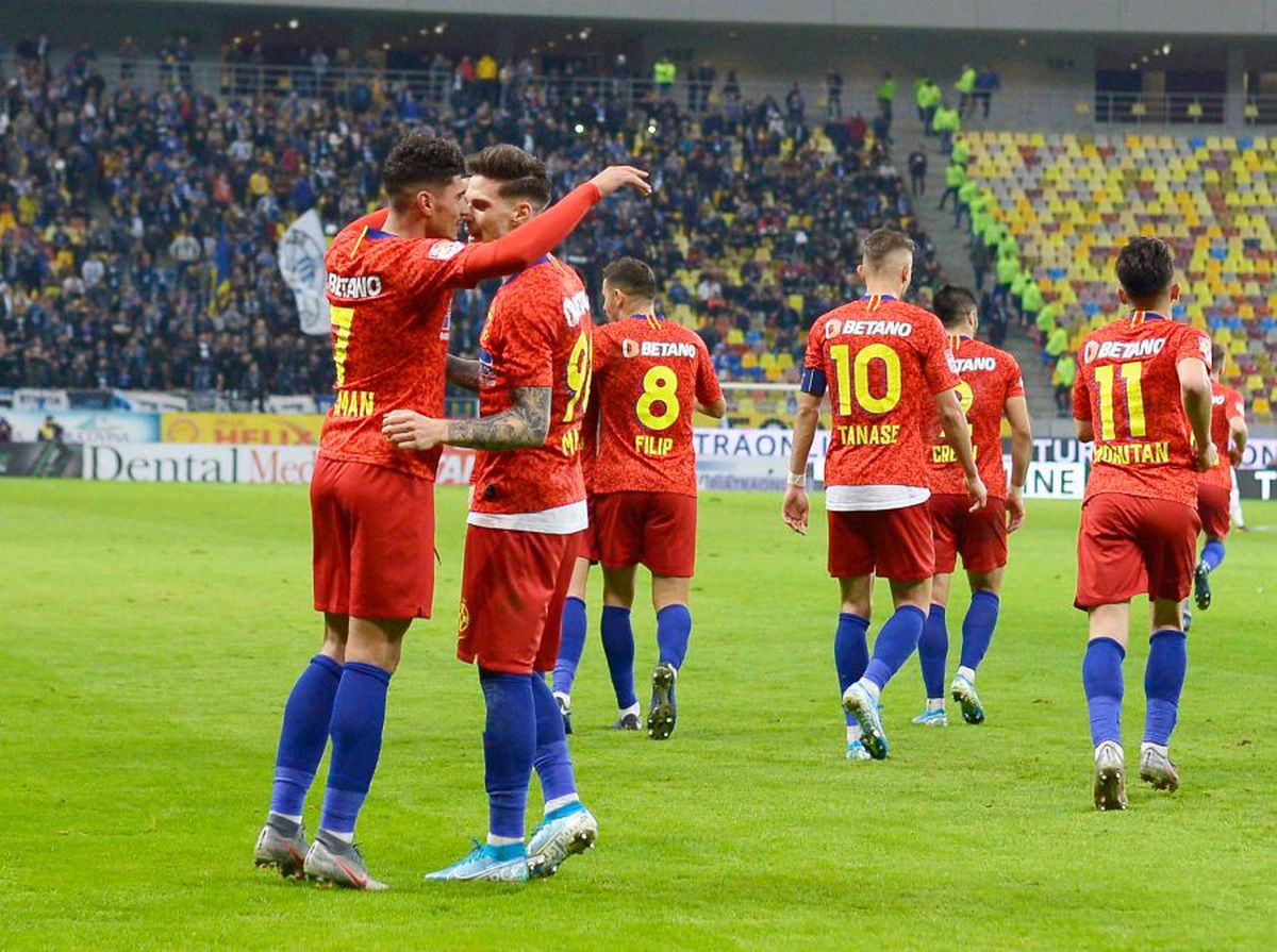 FCSB - CRAIOVA 2-0 // VIDEO + FOTO Vintilă termină anul pe podium, Pițurcă rămâne cu ironiile!