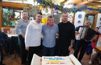 Alibec și Budescu, cetățeni de onoare în Bușteni » Ceremonie specială, cu tort și lăutari