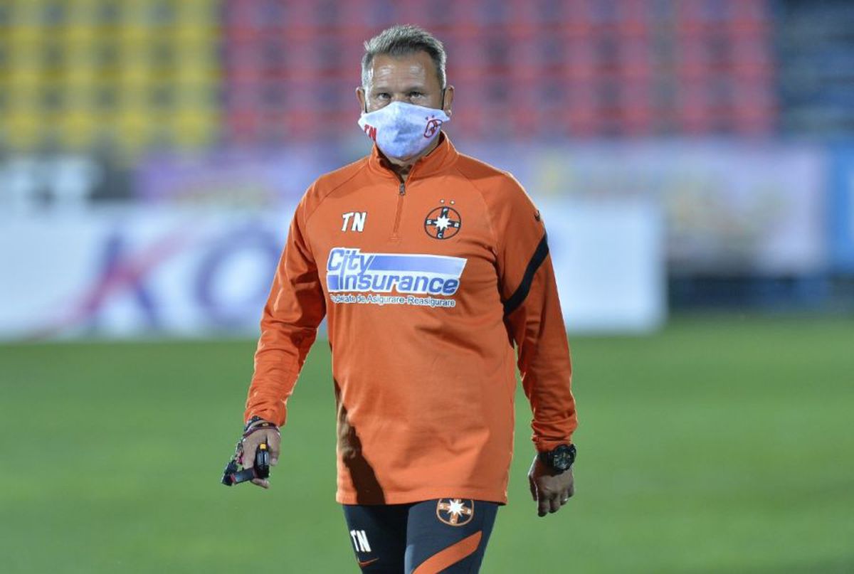 FCSB. Thomas Neubert lucrează „pe blat” » Adevărul despre „preparatorul-fenomen” s-a aflat acum! FRF confirmă