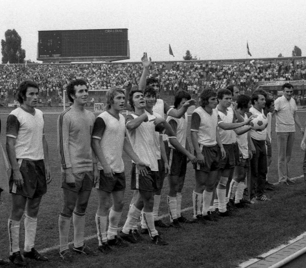 RETRO GSP. „Pele" al Craiovei Maxima împlinește azi 68 de ani » De ce nu are niciun meci la națională: „Lucescu venea cu oamenii lui de la Hunedoara!"