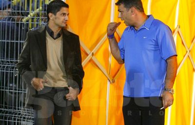 GALA GSP 2020. VIDEO Cel mai emoționant moment al serii: ce și-au transmis Cosmin Olăroiu și Răzvan Lucescu, antrenorii anului: „A fost un model pentru mine” / „Să ne vedem într-o finală de Champions League”