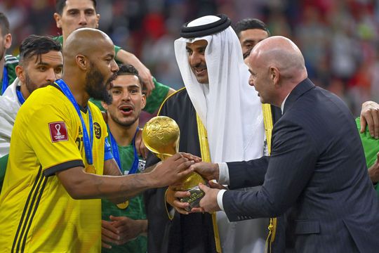 Gianni Infantino (dreapta), 51 de ani, e președintele FIFA din februarie 2016 // FOTO: Imago