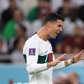 Cristiano Ronaldo (37 de ani) a postat prima imagine de la finalul Campionatului Mondial, momentul în care Lionel Messi (35 de ani) a ridicat trofeul suprem.