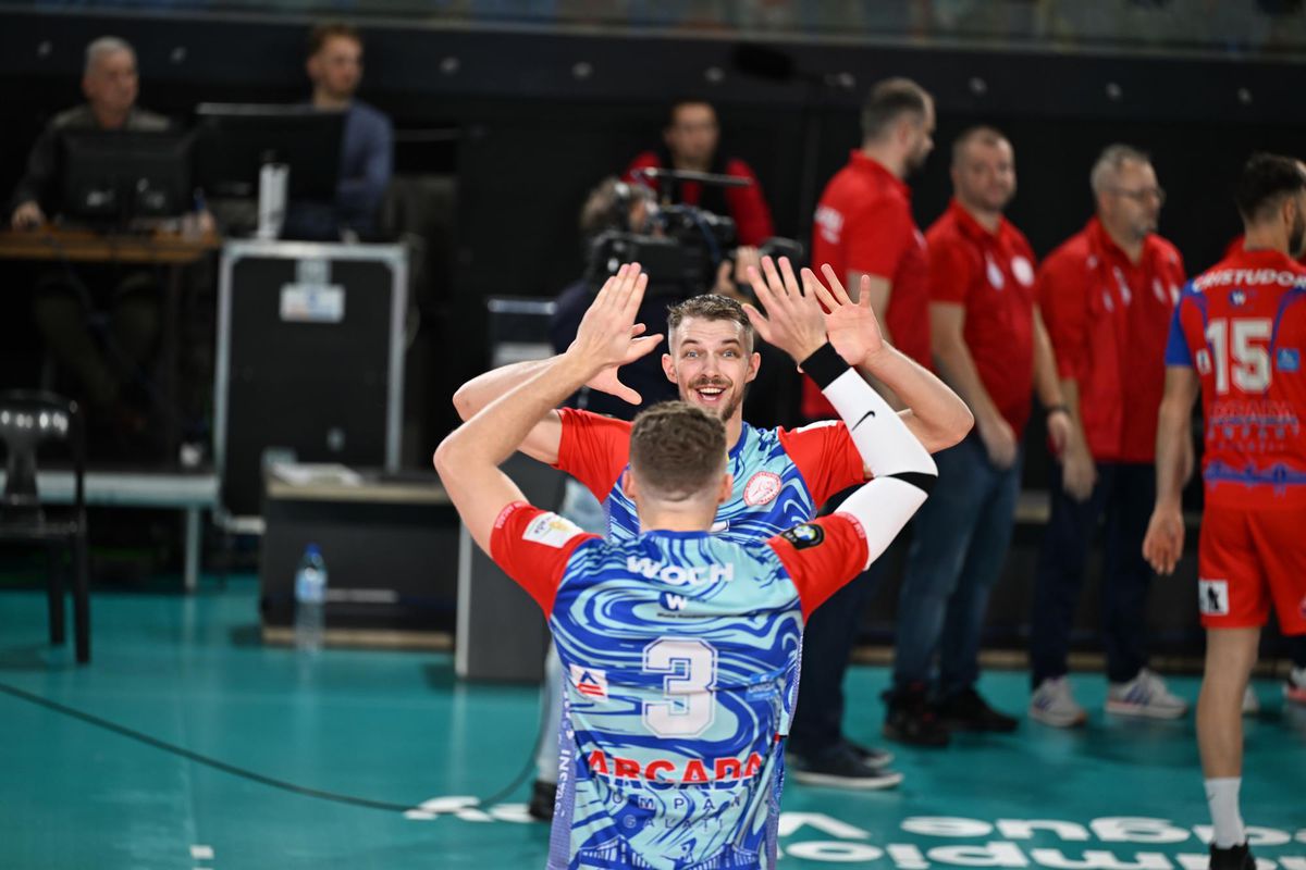 Arcada Galați, două meciuri în 36 de ore! » Înfrângere în Liga Campionilor, apoi duel intern la Baia Mare