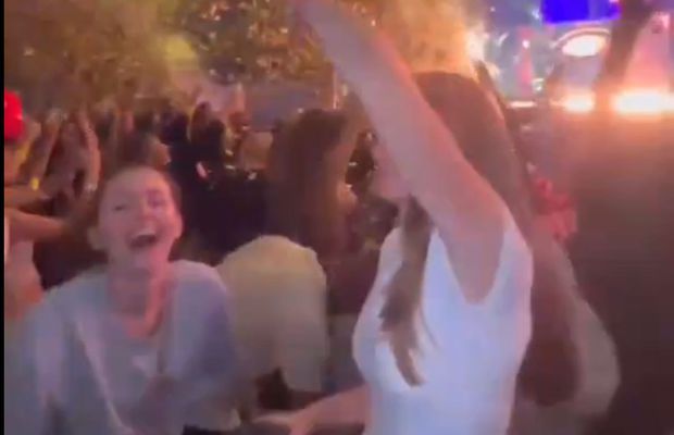 Dezlănţuită la concertul lui 50 Cent » Imagini spectaculoase cu cea mai sexy jucătoare din top 10 mondial