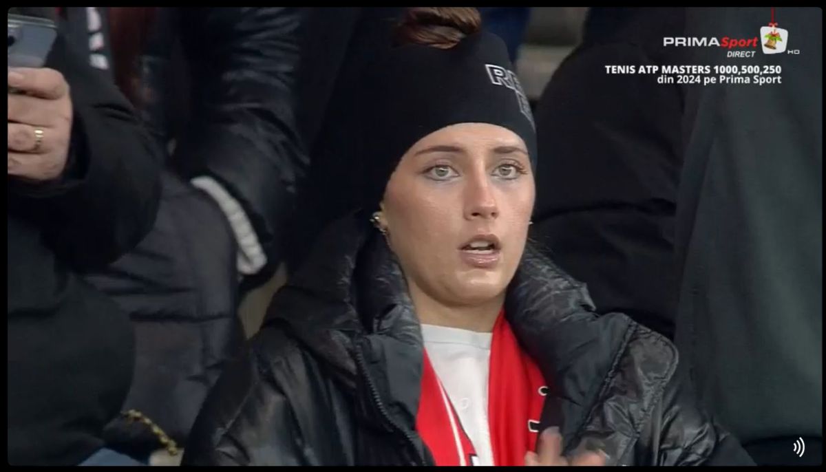 Andreea Prisăcariu, „sub acoperire” la meciul Dinamo - FC Voluntari, de pe „Arcul de Triumf”