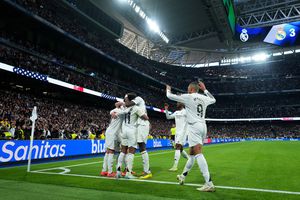 Real Madrid - Sevilla 4-2 » Trupa lui Carlo Ancelotti s-a impus pe Bernabeu și a depășit-o pe Barcelona în clasament