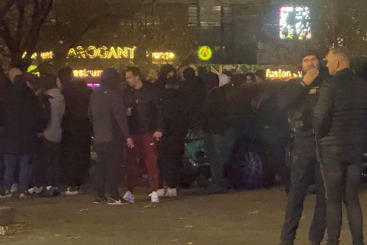 Campionul mondial prezent printre ultrași, la Dinamo - Rapid: „Ca de fiecare dată, galeria noastră surprinde”