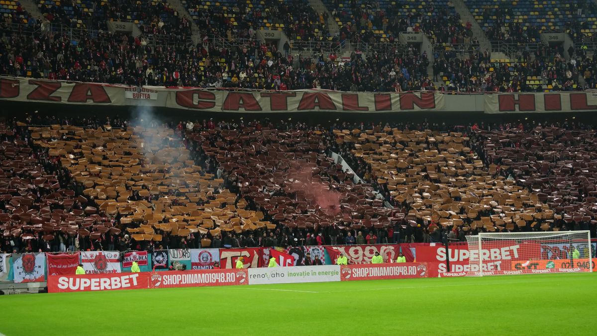 Scenografii la derby-ul Dinamo - Rapid