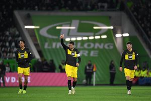 Borussia Dortmund a rupt blestemul » Trupa lui Nuri Sahin a obținut prima victorie din deplasare în acest sezon de Bundesliga