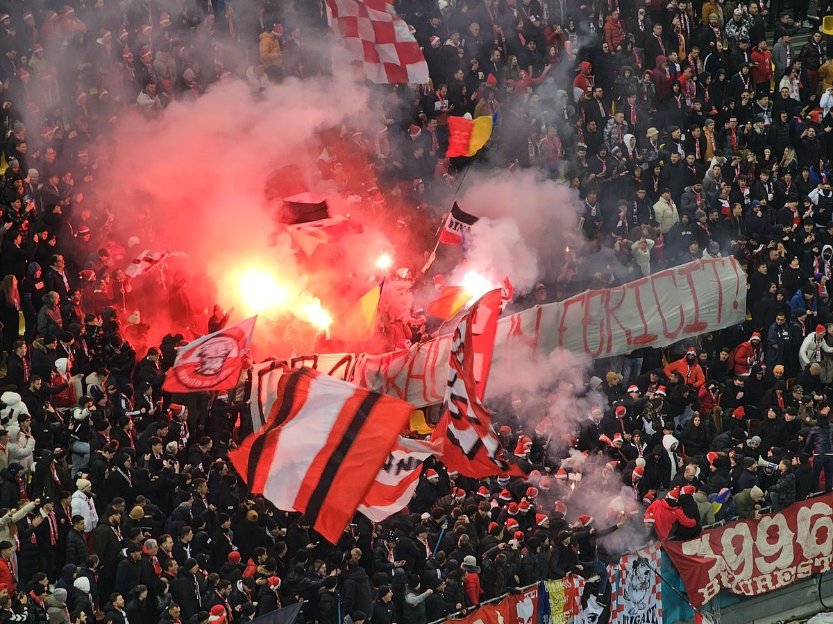 Scenografii la derby-ul Dinamo - Rapid