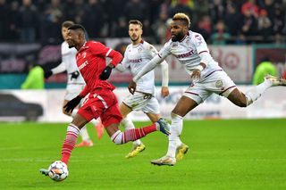 5 schimbări majore într-un an » Cum s-a schimbat situația la vârful Superligii față de decembrie 2023