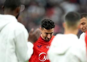 Jesus Navas, în lacrimi pe Santiago Bernabeu înaintea ultimului meci din carieră » Spaniolul a primit un cadou special din partea celor de la Real Madrid