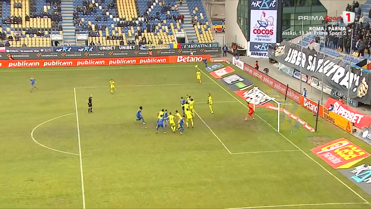 Gafa finalului de an » Eroare de curtea școlii în Petrolul - Slobozia