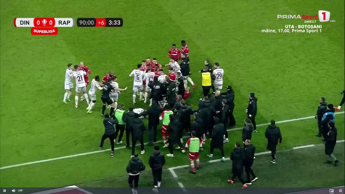 Bătaie în prelungiri la Dinamo - Rapid » Șumudică a fost ținut cu greu să nu intre în teren + Moment rar oferit de arbitru