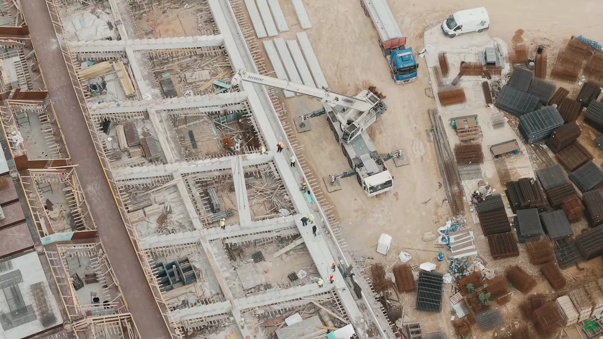 E aproape gata! Clubul istoric va avea o „bijuterie” de 40.000 de locuri » Stadionul trebuia să fie inaugurat în 2008