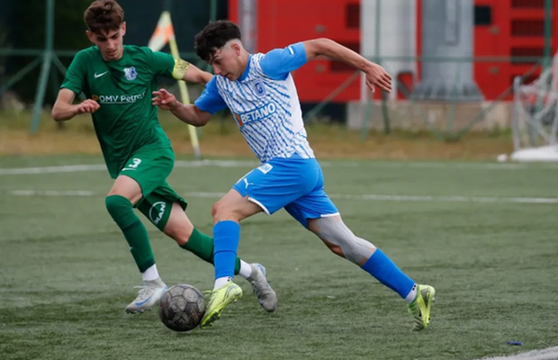 A debutat la 16 ani în Universitatea Craiova - Csikszereda, dar nu este cel mai tânăr jucător care a pășit pe gazon în acest sezon! Cum arată topul