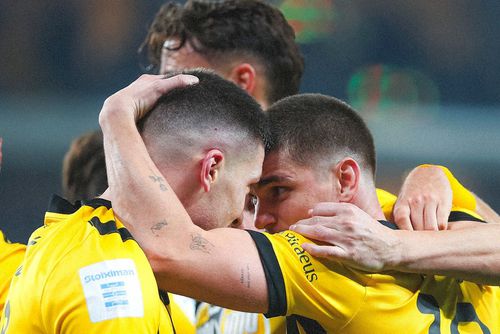 VIDEO Răzvan Marin, decisiv pentru AEK, la primul meci după revenirea uluitoare cu Craiova