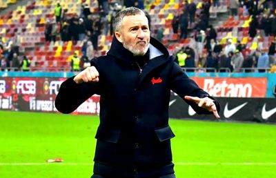 Imagini incredibile după FCSB - Rapid! Ce a făcut MM Stoica, atunci când echipa era chemată la un cântec rasist: „Am avut și vom avea mereu ...”