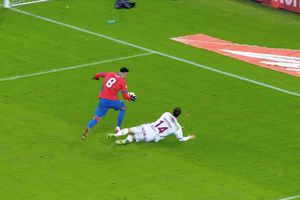 Viciere de rezultat în FCSB - Rapid?! Panduru a văzut faza și n-are niciun dubiu: „Penalty”