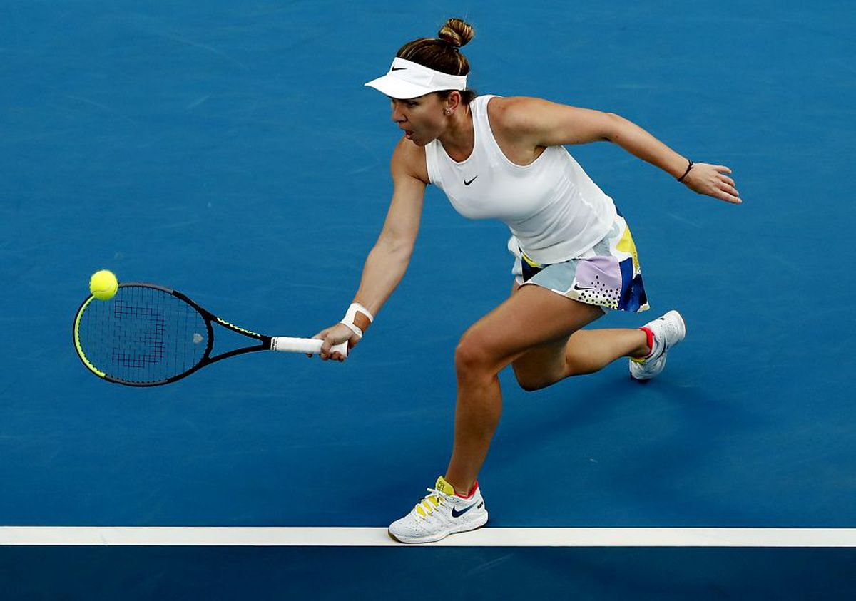 Simona Halep - Harriet Dart