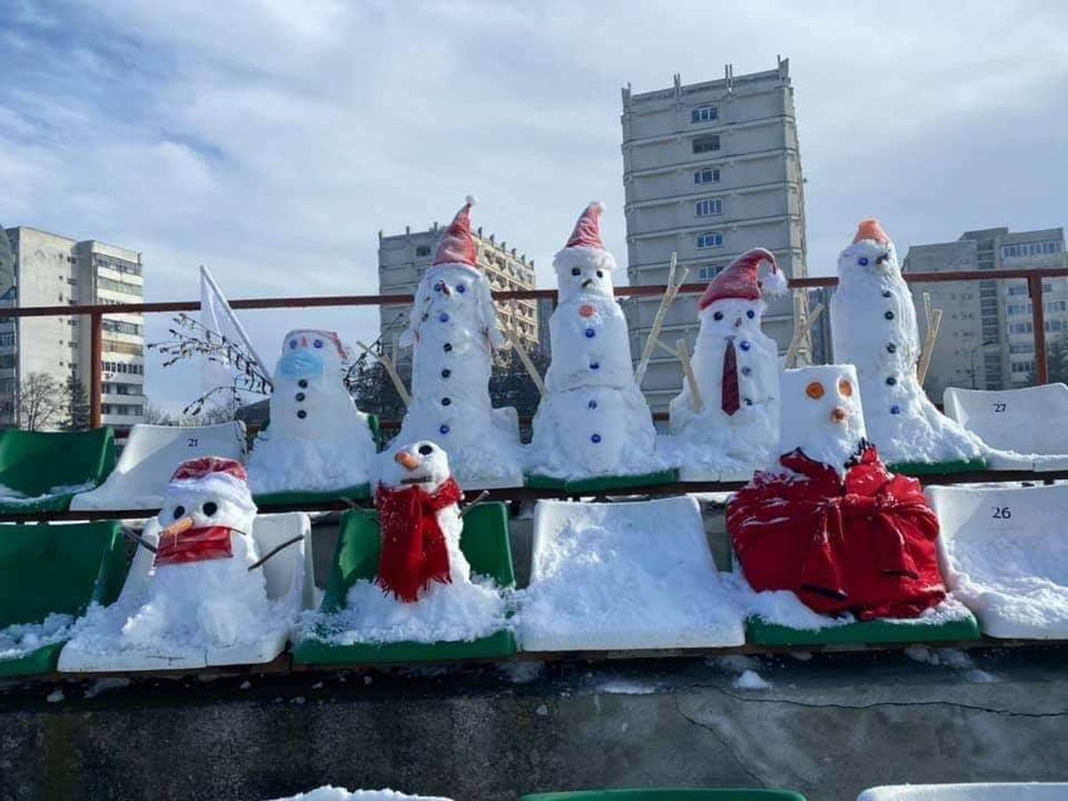 Oameni de zăpadă Sepsi - Astra