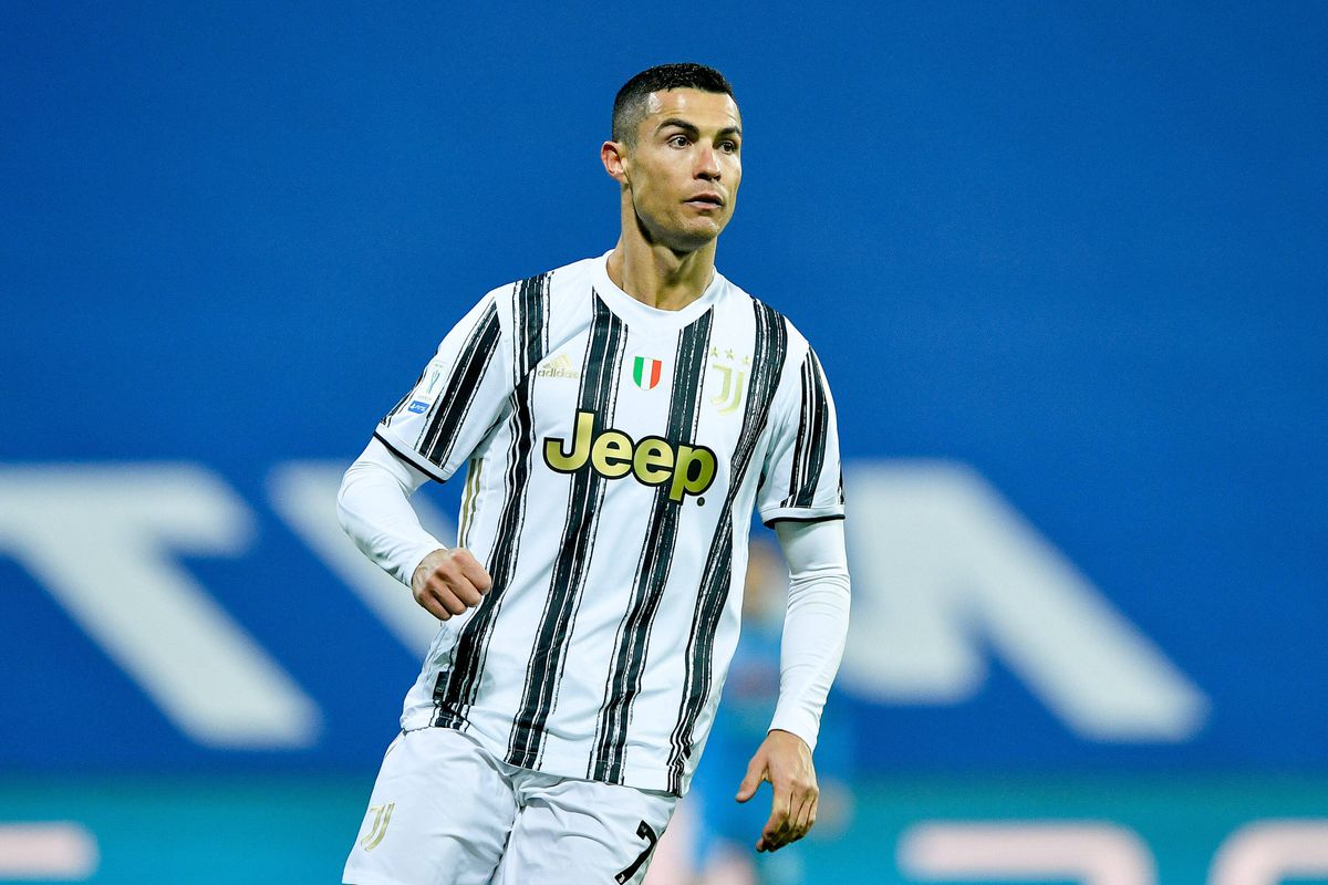 Cristiano Ronaldo refuză milioanele arabilor » De ce nu vrea starul portughez să semneze contractul