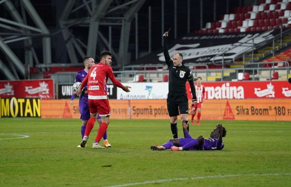 UTA - FC Argeș. Moment crucial la Arad: arbitrul a luat o decizie radicală la o fază controversată