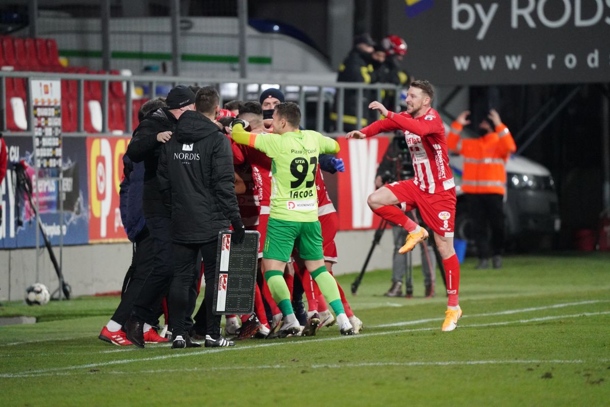 FOTO UTA - FC ARGEȘ 23.01.2021