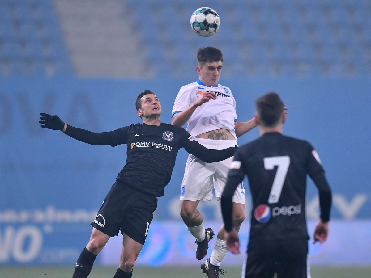 Craiova - Viitorul 1-1. Mircea Rednic și-a certat jucătorii: „Bă, la mine nu există titulari! N-ai voie să intri așa în meci”