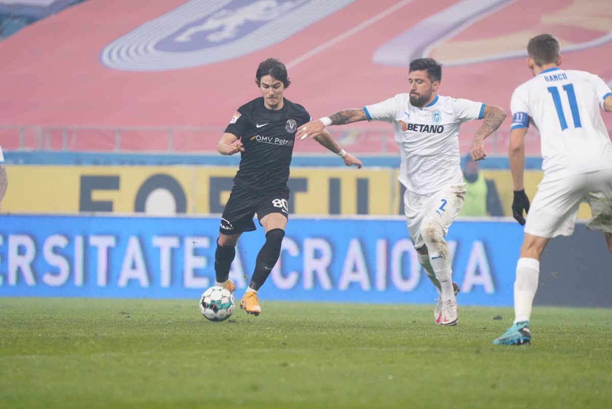 Craiova - Viitorul 1-1. Mircea Rednic și-a certat jucătorii: „Bă, la mine nu există titulari! N-ai voie să intri așa în meci”