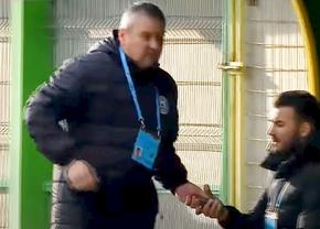 Ciudățenii pe banca Clinceniului, în timpul meciului de la Mioveni » Cum a fost surprins John Ene