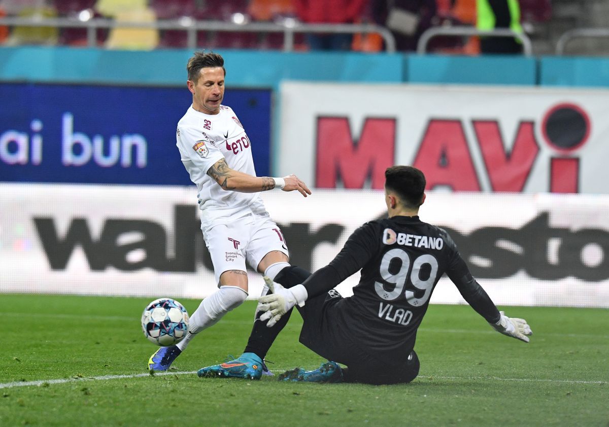 FCSB - CFR Cluj. Camerele TV au surprins totul » Toni Petrea a cedat nervos la margine! Ce a strigat imediat după golul egalizator al lui Debeljuh